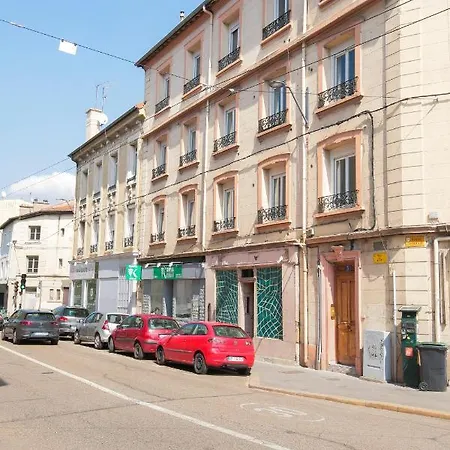 Appartement Le Vintage, T2 Hypercentre Chic Et Cosy, Wifi Par Sovalfi Saint-Etienne (Loire)